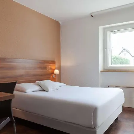 Hotel The Originals City, Gare Colmar
