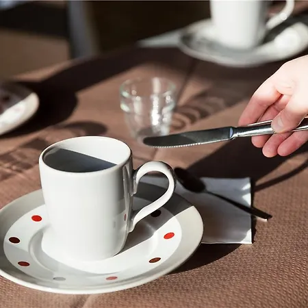 The Originals City, Gare