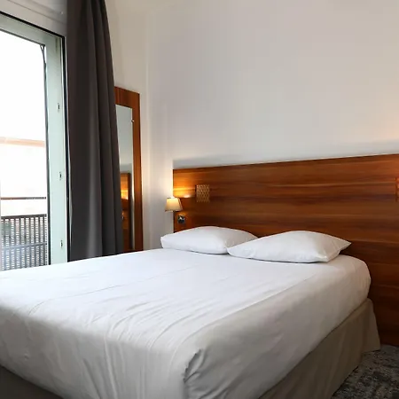 The Originals City, Gare Otel