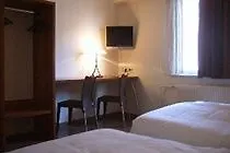 Hotel The Originals City, Gare