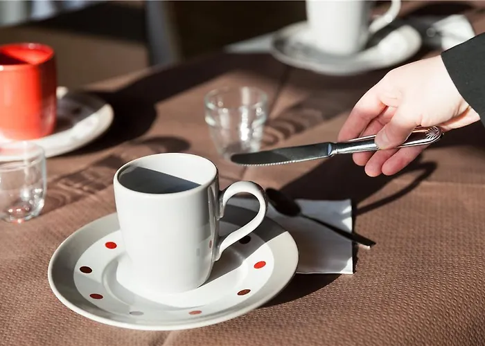 The Originals City, Hotel Colmar Gare