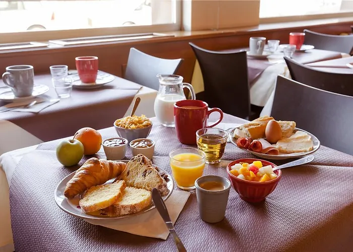 The Originals City, Hotel Colmar Gare Colmar