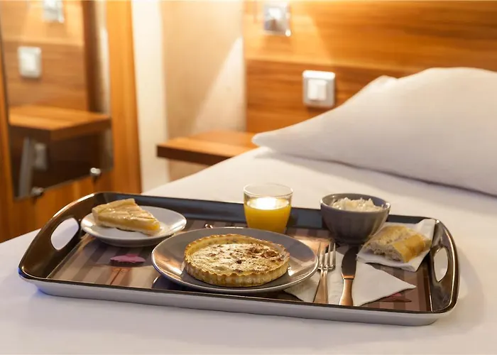 The Originals City, Hotel Colmar Gare Hotel 2*