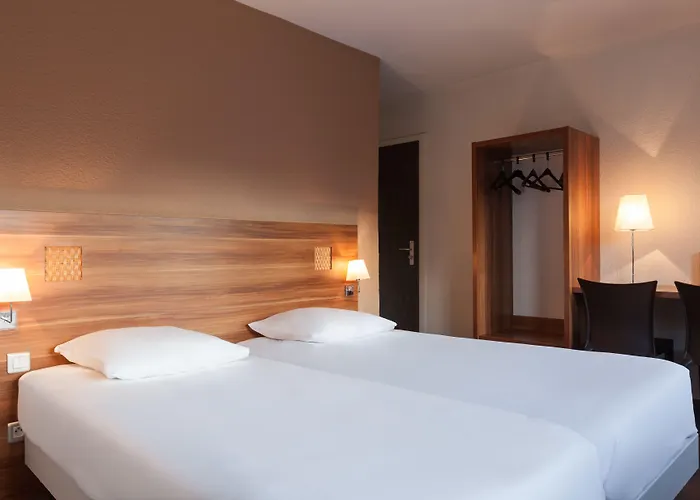 The Originals City, Gare