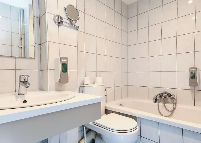 Hotel The Originals City, Hotel Colmar Gare 2*