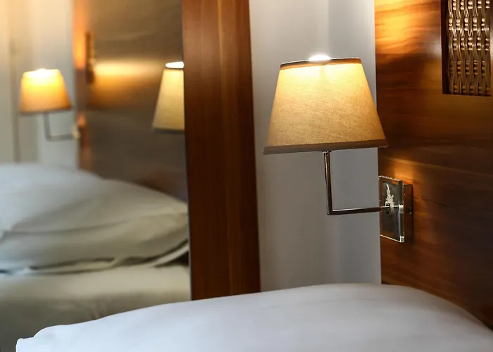 Hotel The Originals City, Hotel Colmar Gare Colmar